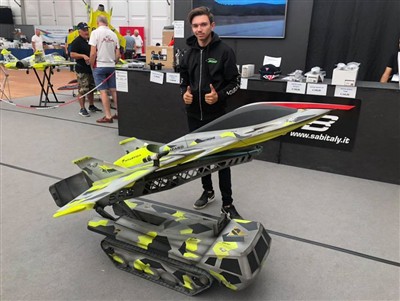 ManiaX Team Pilot & Brand Ambassador --Dunkan Bossion Represented ManiaX To V...